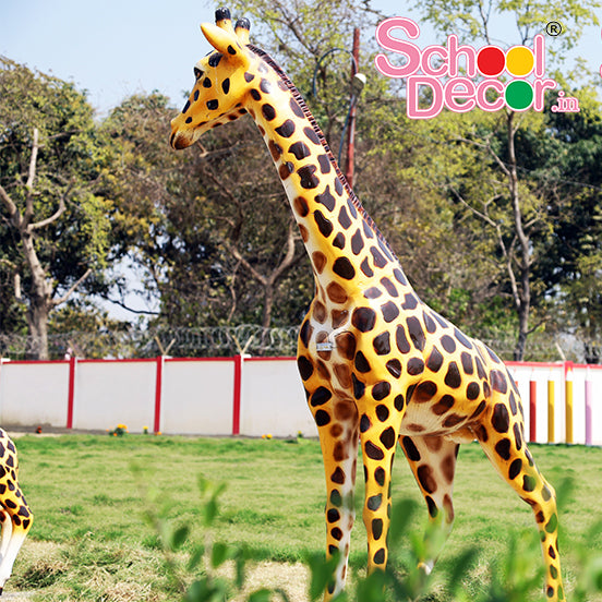 Outdoor Giraffe Statue for Kids Playground