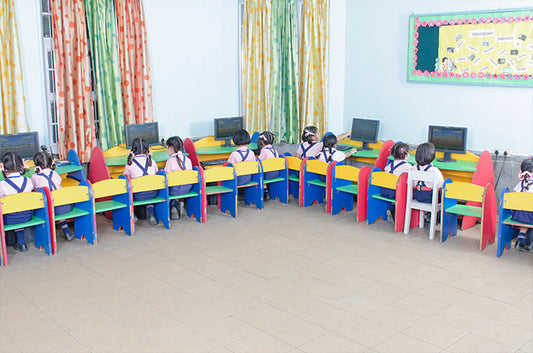 Colorful Kids Computer Lab Furniture