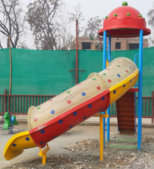 Enclosed Spiral Tube Slide